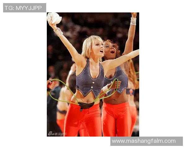 高清足球明星气球图片欣赏展现运动与艺术的完美结合